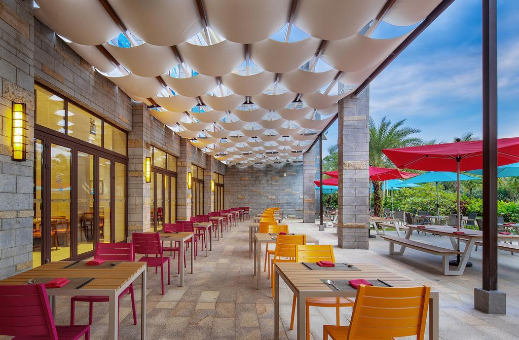 Aloha Oceanfront Suite Resort Lingshui  Exterior photo