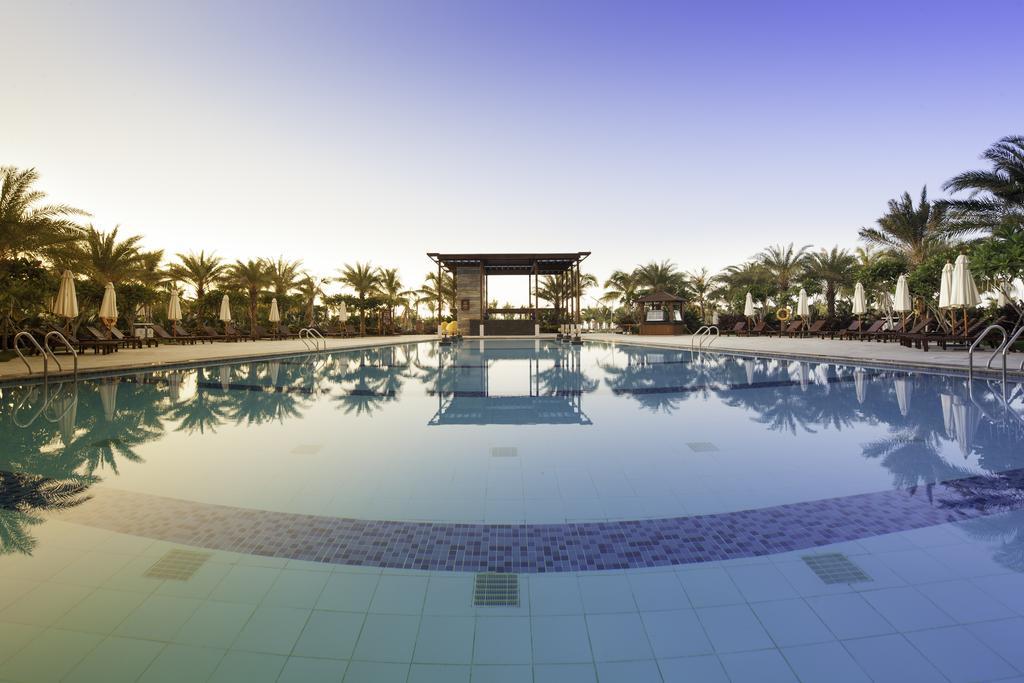Aloha Oceanfront Suite Resort Lingshui  Exterior photo