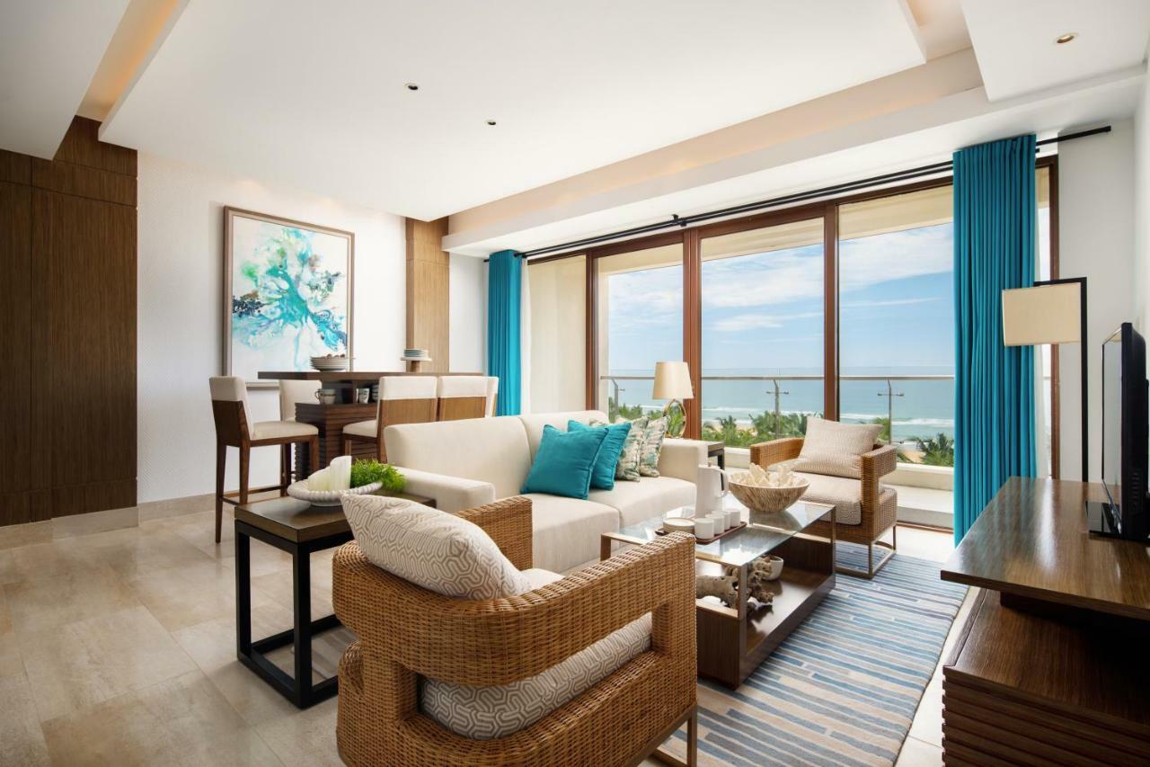 Aloha Oceanfront Suite Resort Lingshui  Exterior photo